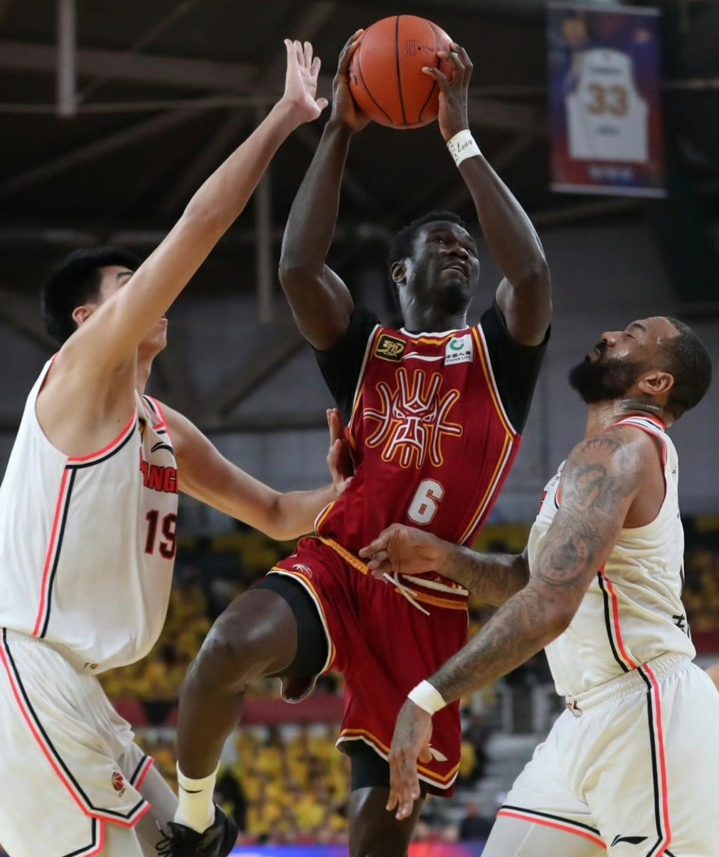 赛后CBA季后赛传出新动向，皇家社会强势反弹，管理层表态：信心回归，赛季目标并未改变的简单介绍